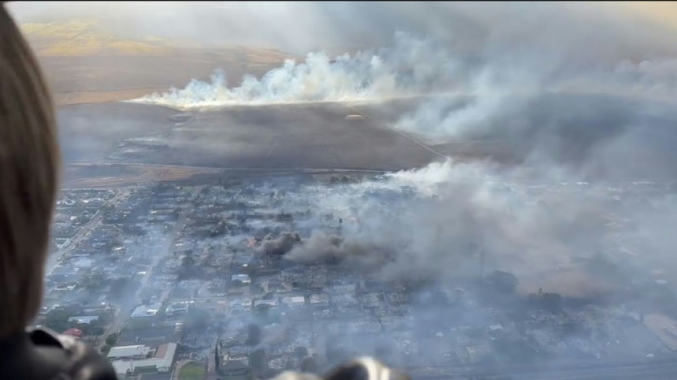 Dor e revolta no Havaí após incêndio que deixou 93 mortos