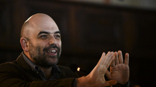 Roberto Saviano passa a Einaudi, il nuovo romanzo a maggio 2025