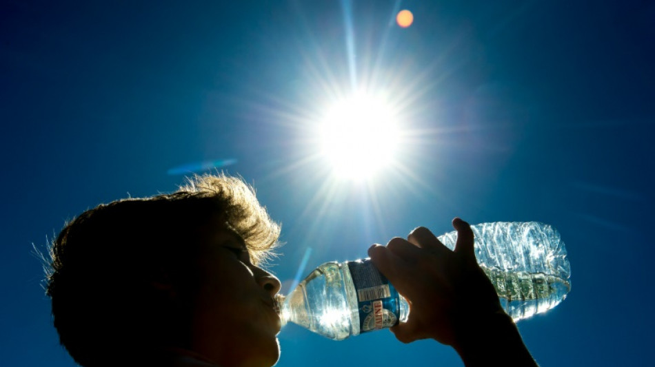 Canicule: le corps mis à rude épreuve, des précautions à prendre