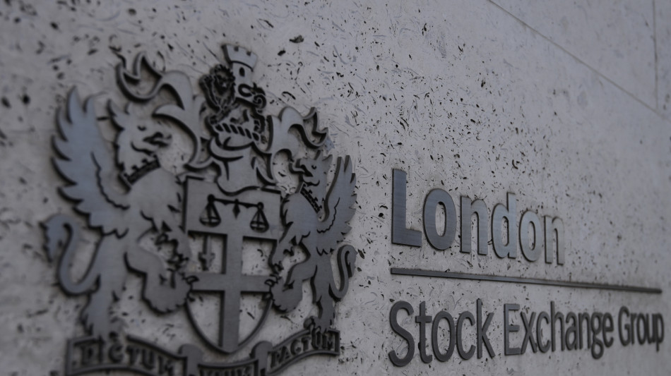 Borsa: l'Europa apre incerta, Londra -0,3%