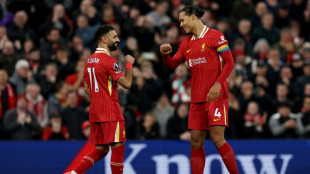 Foot: Liverpool enfonce Manchester City et règne sur la Premier League