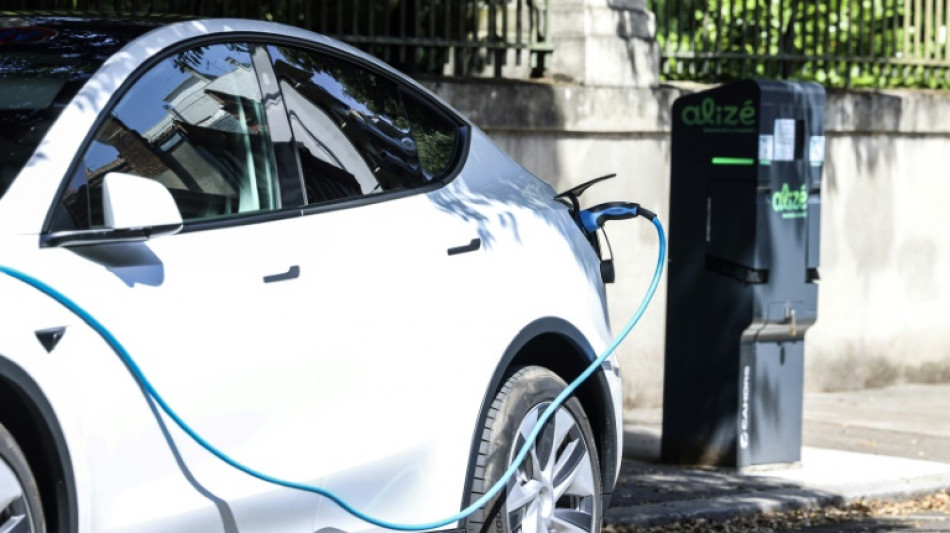 Vendas de carros elétricos superam as de diesel na Europa