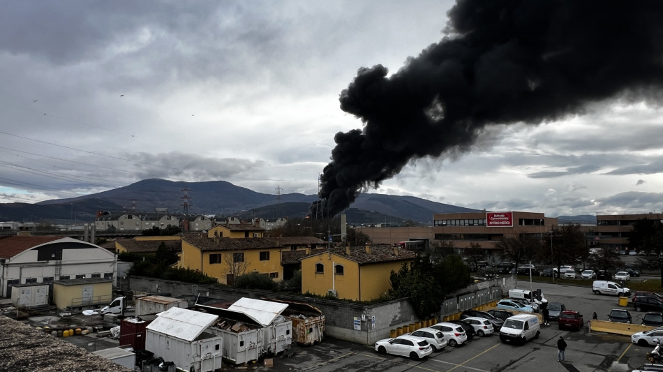 Esplosione in una raffineria nel Fiorentino