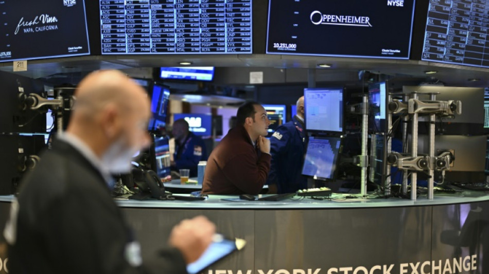 Wall Street ouvre en baisse, les tensions géopolitiques pèsent sur le marché