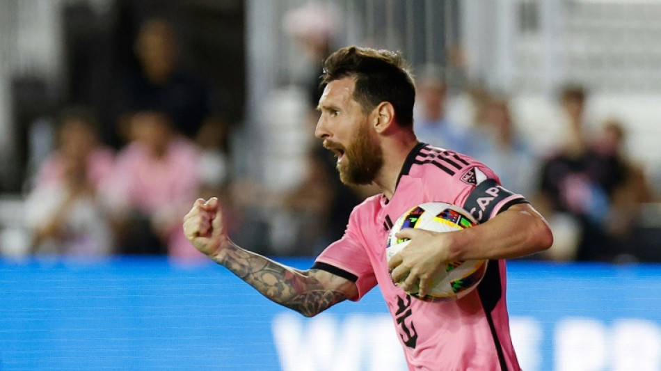 Messi recebe seu primeiro prêmio de Jogador Mais Valioso da MLS