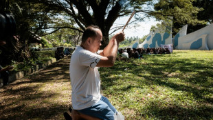 Indonésie: 20 ans après le tsunami, les survivants prient pour leurs morts