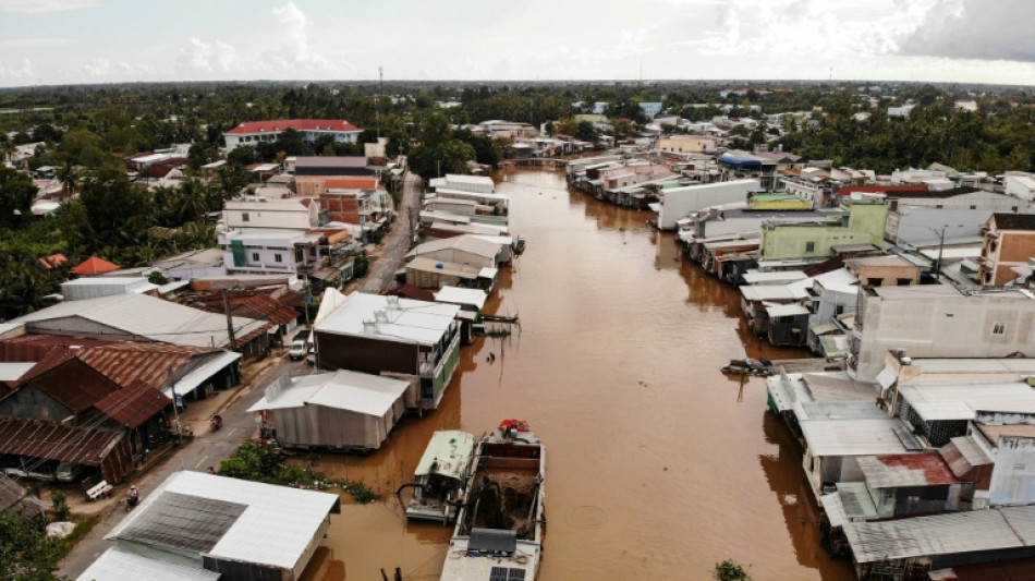 Vietnam: face à l'épuisement du sable dans le Mékong, habitants et autorités désemparés