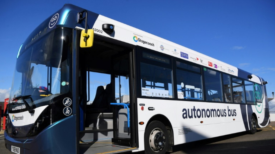 Le Royaume-Uni se dote de sa première ligne de bus autonome