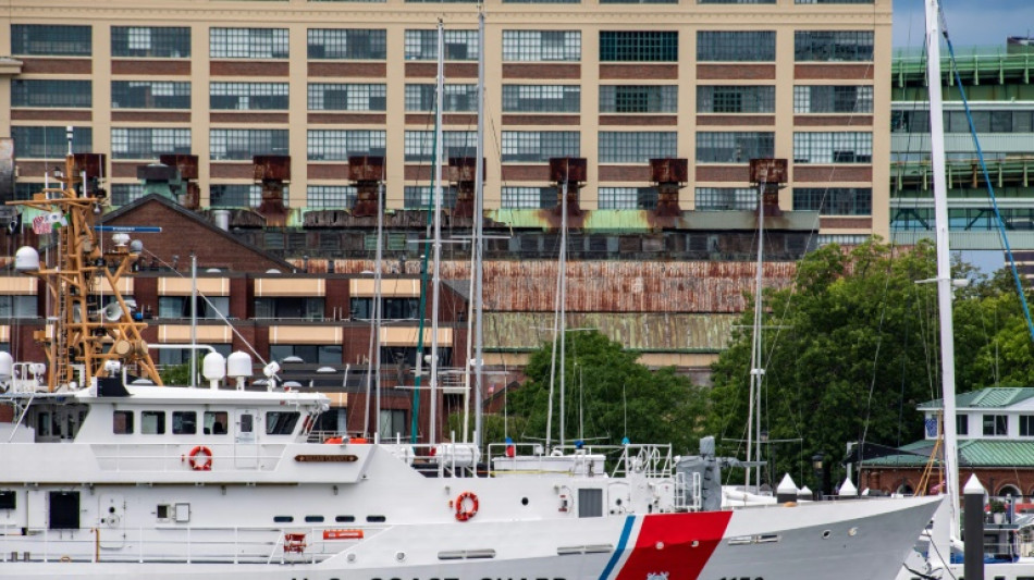 Desaparece submarino turístico que visitava restos do Titanic