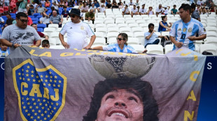 Tribunal argentino adia para março de 2025 julgamento principal por morte de Maradona