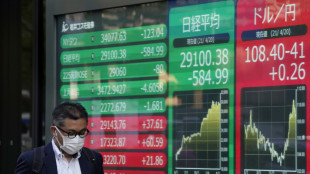 Borsa: l'Asia chiude in tenuta, bene Hong Kong e la Cina