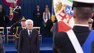 Mattarella, in alcuni Paesi l'esercizio del voto è vanificato