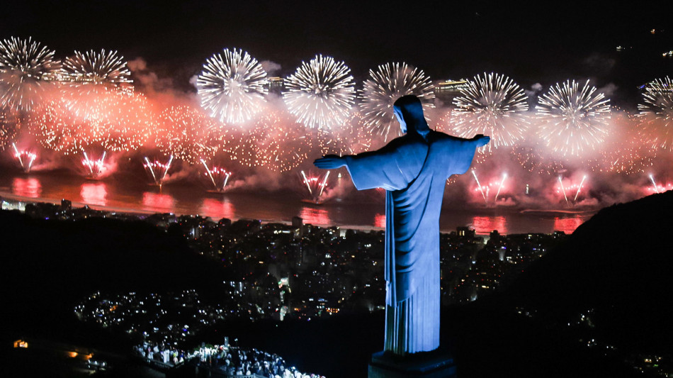 Capodanno a Copacabana, previste 2,5 milioni di presenze