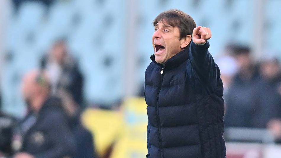 Calcio: Conte, anche riserve contro la Lazio in Coppa Italia