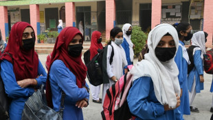 Pakistan: les élèves de Lahore devront porter le masque en classe à cause de la pollution