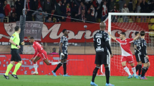 L1: Monaco écoeure l'OL, Saint-Etienne reste en vie