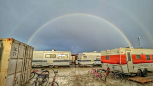 Festival Burning Man: début de "l'exode" hors du bourbier en plein désert