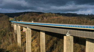 Marode Talbrücke Rahmede an der A45 im Sauerland gesprengt