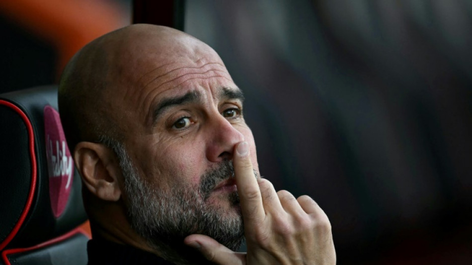 Foot: Pep Guardiola et Manchester City liés jusqu'en 2027