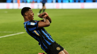 Inter de Milão vence Atalanta com 2 gols de Dumfries e vai à final da Supercopa da Itália