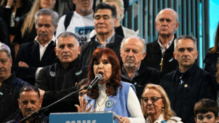 Três acusados vão a julgamento por atentado contra ex-presidente argentina